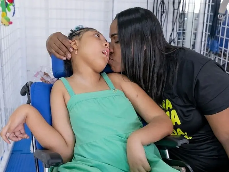 Famílias de crianças com Zika vírus começam a receber pensão vitalícia do Governo do Brasil