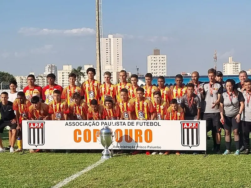 Jabaquara perde nos pênaltis para o São Caetano no ABC e fica com o vice da Copa Ouro Sub-15