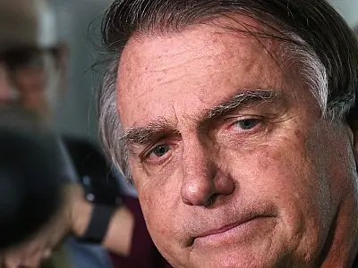 Bolsonaro vira réu por incitação ao crime de estupro