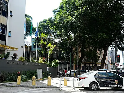 Receita Federal e Polícia Civil apreendem 80 quilos de cocaína pura