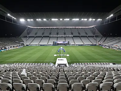 Vitoriosos na estreia, Corinthians e Avaí se enfrentam no Brasileirão