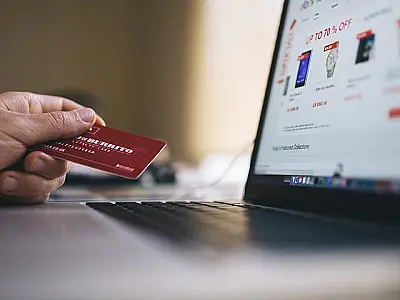 Imposto sobre compras importadas online deve sair até fim do ano