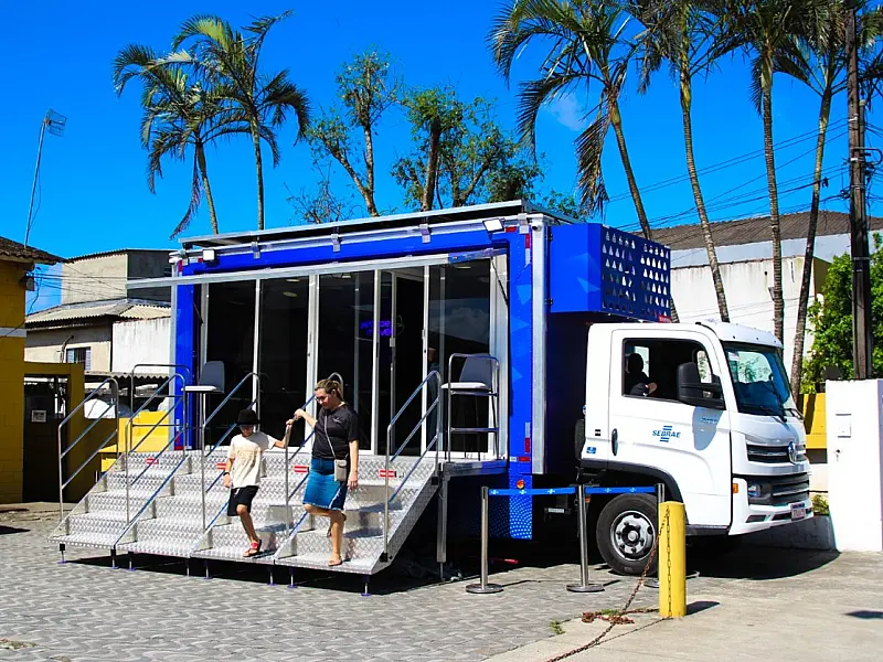 Sebrae Móvel oferece atendimento gratuito para empreendedores em São Vicente e Praia Grande