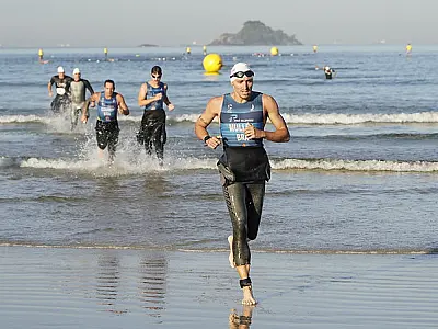 Tradicional torneio de triathlon movimenta Enseada neste final de semana
