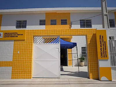 Creche Profª Ana Cristina Santos Henriques é inaugurada em São Vicente após passar por revitalização