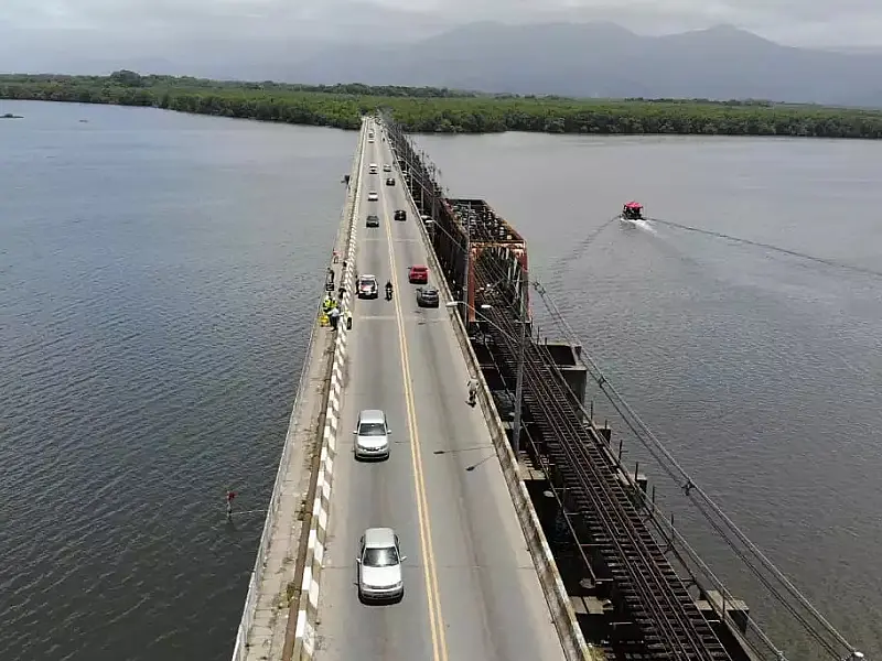 Devido às obras do VLT na Área Continental, Ponte dos Barreiros funciona via operação 'Pare e Siga'