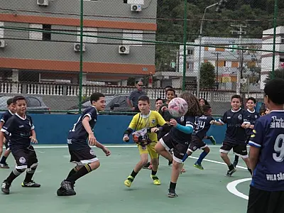 Entidades de bairro da Zona Noroeste de Santos levam esporte e cultura