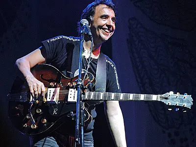 Sérgio Dias, que toca com Mutantes em SP, diz que história com Rita Lee é só sua