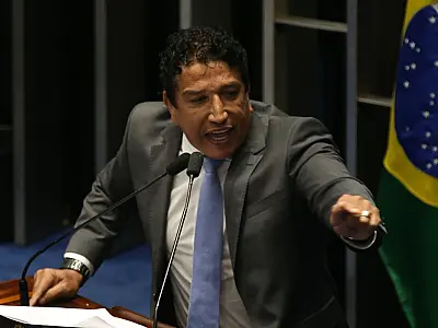 PSOL representará contra Magno Malta no Senado e no STF
