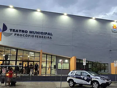 Prefeitura entrega revitalização do Teatro Procópio Ferreira