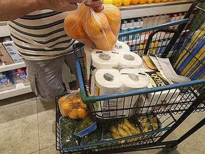 Cesta de famílias com renda mais baixa tem deflação em julho