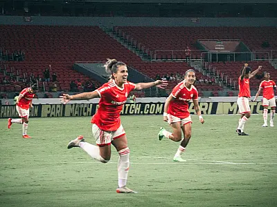 Gurias Coloradas goleiam na abertura da Supercopa do Brasil Feminina
