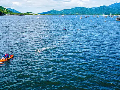 Ultramaratona Aquática do Rio Itapanhaú reúne 315 nadadores em Bertioga
