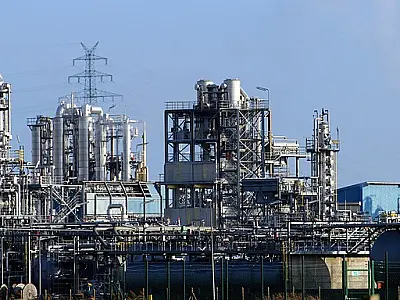 Indústria de transformação perde dinamismo em setembro, aponta CNI