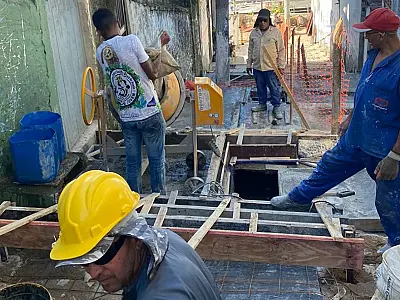 Revitalização de escadaria em morro de Santos será concluída no segundo semestre