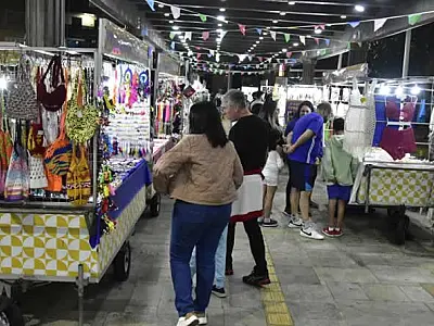 Feiras de Artesanato de Praia Grande/SP estão funcionando diariamente em julho