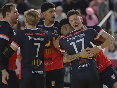 Time Praia Grande de vôlei vence na despedida do Campeonato Paulista