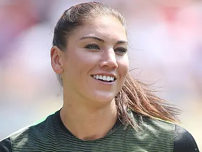 Campeã olímpica e mundial, Hope Solo se interna para tratar alcoolismo