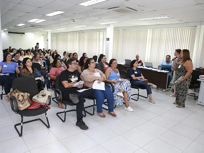 Professores de Guarujá passam por formação do Governo do Estado