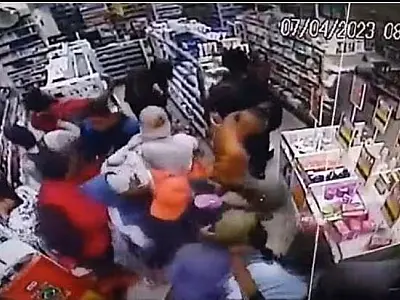 Comerciante em área da cracolândia muda rotina por medo
