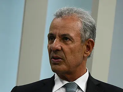 Polícia Federal adia depoimento do ex-ministro de Minas e Energia, Bento Albuquerque