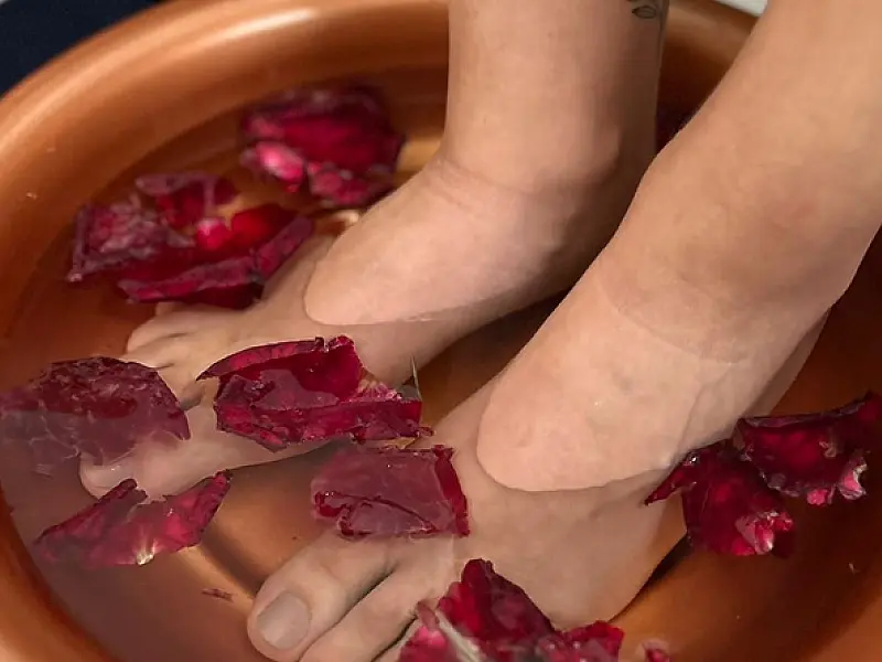 Dia Mundial do Combate ao Estresse: conheça 5 dicas simples para um SPA Day em casa sem gastar nada