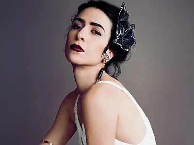 Marisa Monte faz show no Central Park, em Nova York, após incerteza por fumaça