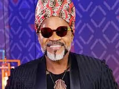 Carlinhos Brown afirma que 'a música brasileira interessa ao mundo'