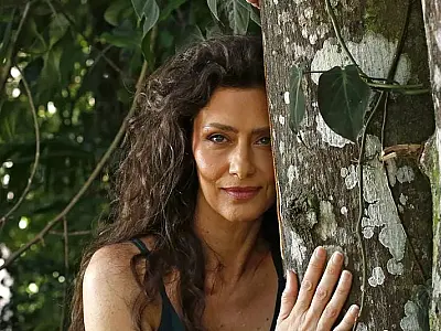 Maria Fernanda Cândido vira assunto mais comentado em estreia de 'Renascer'