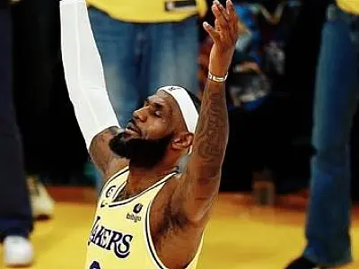 LeBron diz que seu filho de 18 anos é melhor que alguns jogadores da NBA