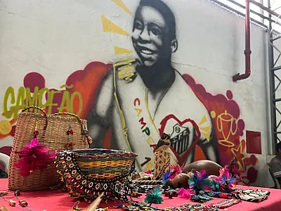Alunos da AMEI Rei Pelé e crianças da aldeia de Paranapuã celebram Dia dos Povos Indígenas
