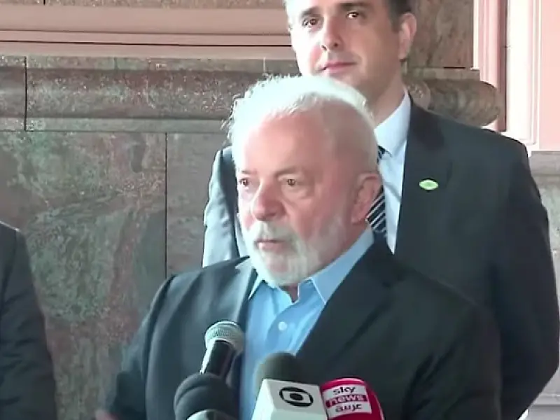 Lula condena violação do território da Ucrânia, mas evita citar Rússia