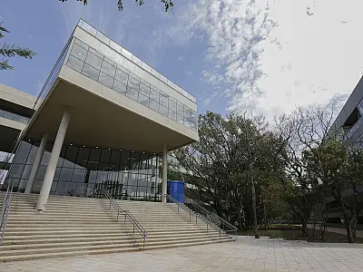 França abre centro de pesquisas na USP em parceria com a Fapesp