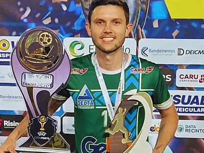 Com 10 gols marcados pelo TES, Jorge Kopper é o artilheiro da Copa Porto 2025