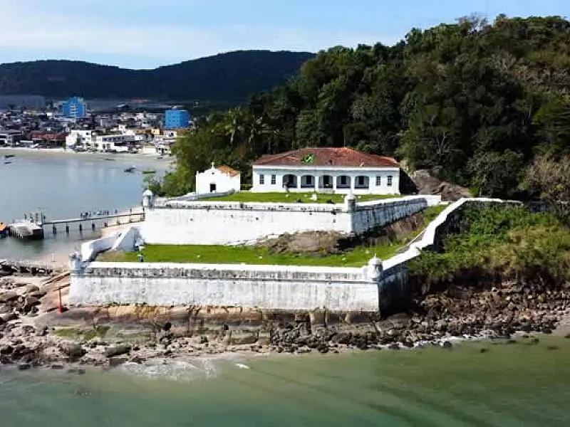 Tratativas para integrar pontos históricos de Guarujá a programas da Unesco avançam