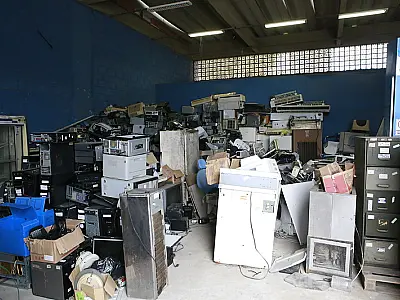 Prefeitura do Guarujá realiza leilão de veículos e sucatas no próximo dia 13