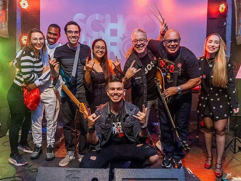 School of Rock Santos celebra primeiro aniversário com evento gratuito com muita música, oficinas e shows ao vivo