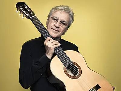 Caetano Veloso fala em parar com turnês internacionais e se instalar de vez na Bahia