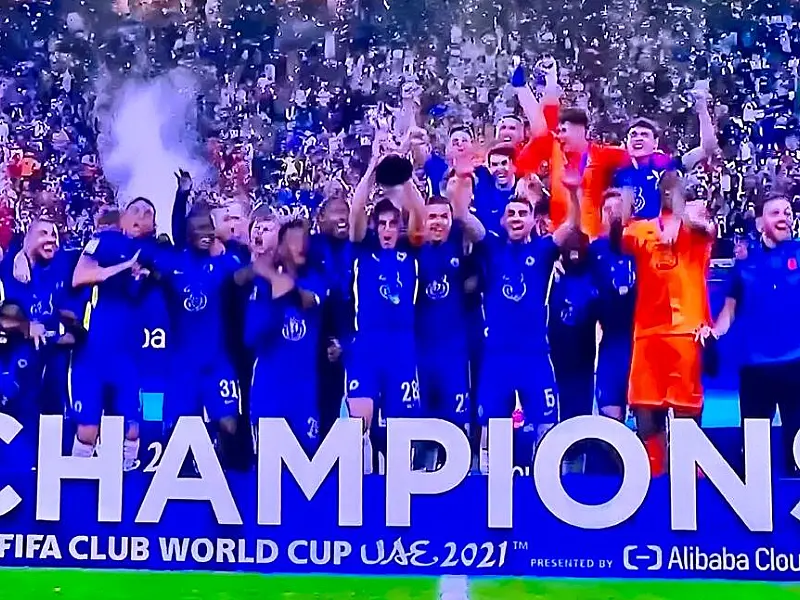 Chelsea vence Palmeiras na prorrogação e leva o Mundial de Clubes pela primeira vez