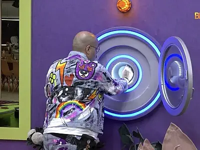 Tiago Abravanel desiste do Big Brother Brasil 22
