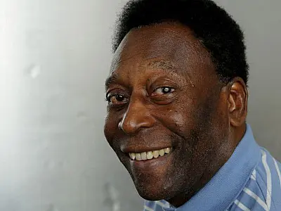 Filho de Pelé, Edinho diz que gostaria de estar com o pai no hospital