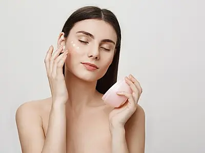 A partir dos 25 anos, produção de colágeno reduz 1% ao ano; saiba o que é esta proteína