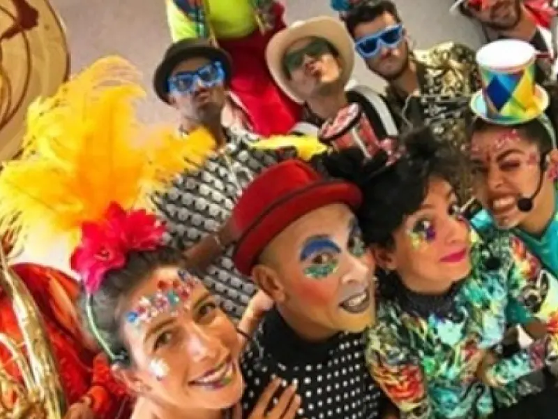 Praiamar Shopping recebe bloquinho 'Coisa Linda da Mamãe' nesta sexta-feira