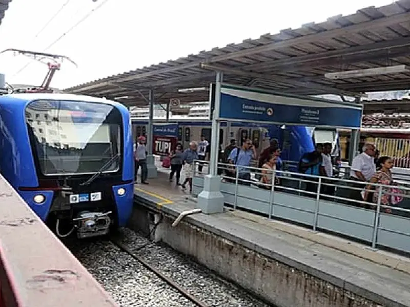 Tiroteio interrompe serviços de trens no Rio de Janeiro