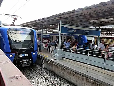 Tiroteio interrompe serviços de trens no Rio de Janeiro