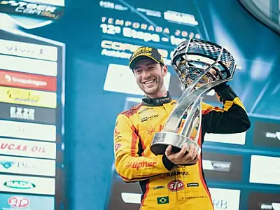 Gabriel Casagrande conquista o título da 46ª edição da Stock Car em final no Autódromo de Interlagos