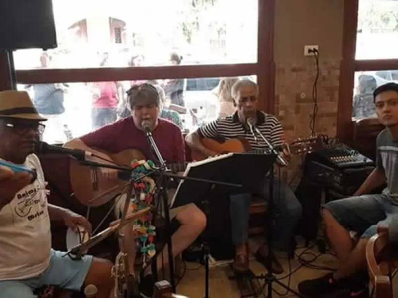 Amigos da Música celebram 20 anos juntos com apresentação no Chorinho no Aquário neste sábado (16)