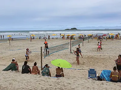 2º Circuito Pé na Areia promete programação com atividades na Praia da Enseada