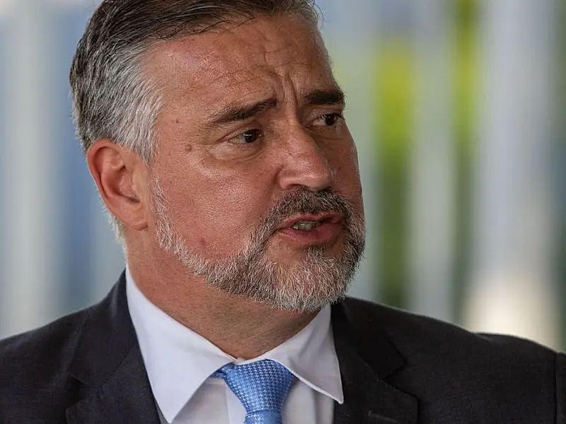 Ministro reforça papel de agências de checagem contra fake news