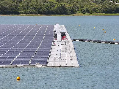 Governo de SP apresenta maior usina solar flutuante do país na represa Billings